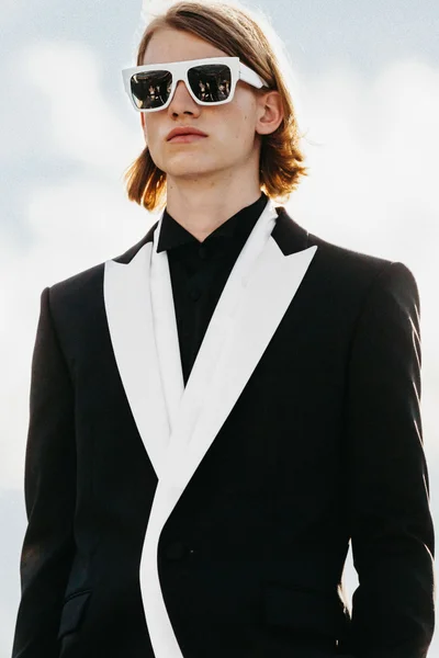 Look 33